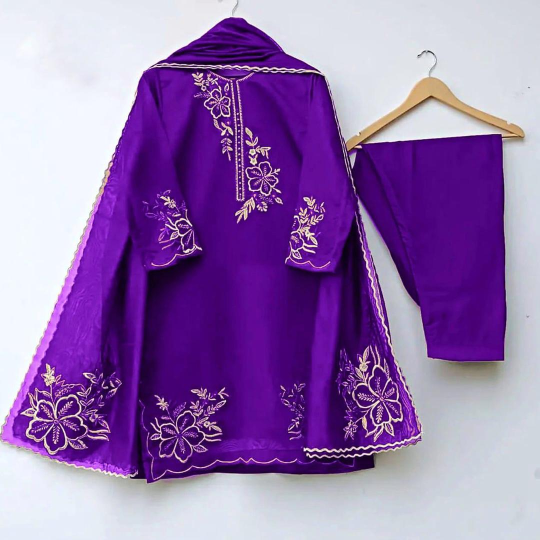 3 Pcs Women's Stitched Embroidered Suit