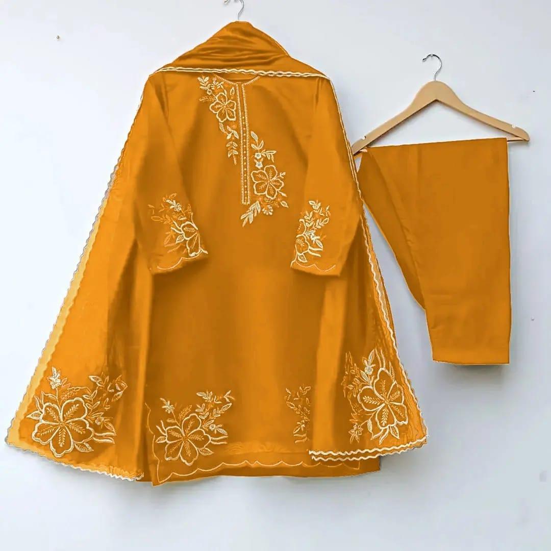 3 Pcs Women's Stitched Embroidered Suit